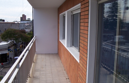 Apartamento centrico 3 dormitorios Edificio Guglielmoni.- Uruguay 672